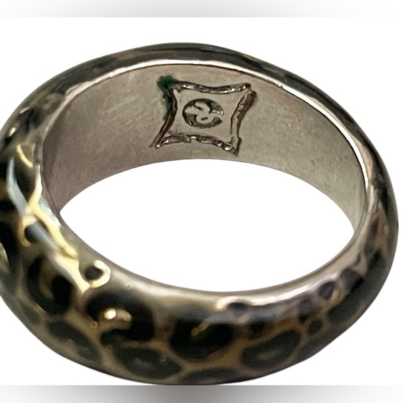 Designer Gold & Black Cheetah / Leopard Print Enamel Ring - Picture 5 of 9